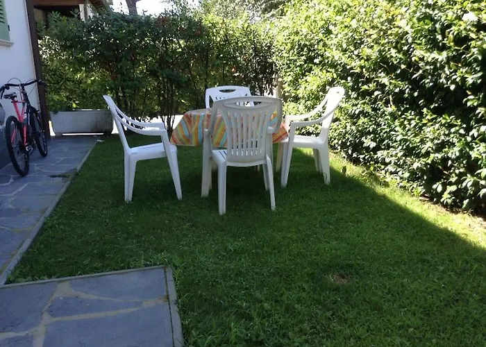 Lägenhet Lovely House Two Bedrooms